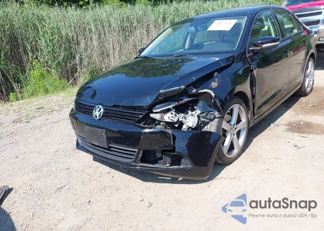 2011 Volkswagen Jetta 2.5L Se z USA, uszkodzony, nr VIN 3VWDZ7AJ8BM083536